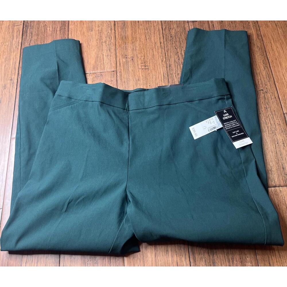 Roz & Ali Women’s Pull On Dress Pants Ankle Length Green Size 11 BRAND NEW W/Tag